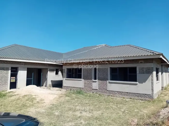 5 Bedroom House for Sale in Sandton Park, Harare