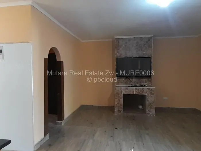 2 Bedroom Cottage/Garden Flat to Rent in Darlington, Mutare