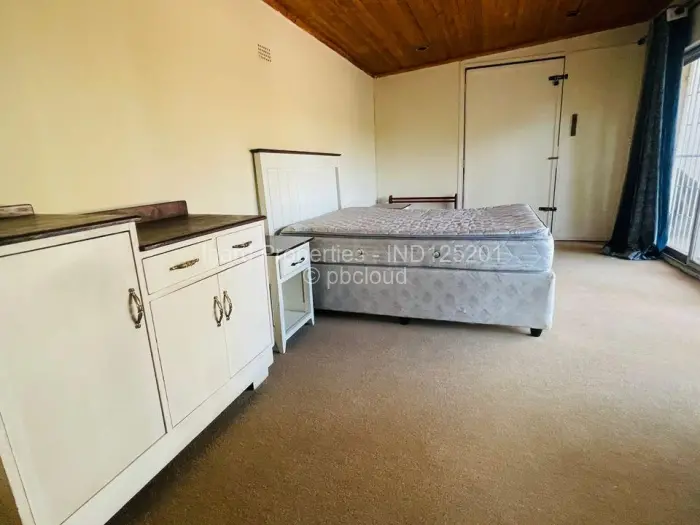 1 Bedroom Cottage/Garden Flat to Rent in Emerald Hill