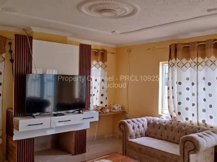 5 Bedroom House for Sale in Rusape, Rusape