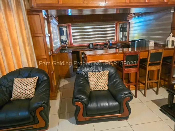 8 Bedroom House for Sale in Borrowdale, Harare