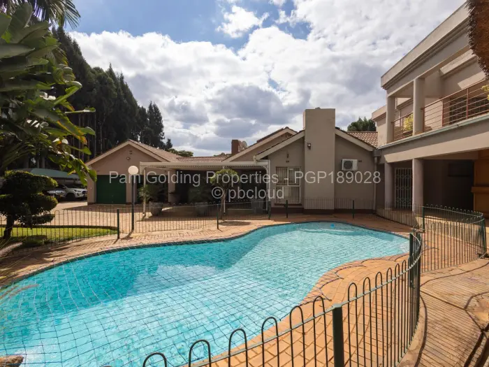8 Bedroom House for Sale in Borrowdale, Harare