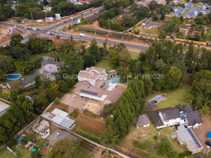 8 Bedroom House for Sale in Borrowdale, Harare