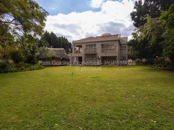8 Bedroom House for Sale in Borrowdale, Harare