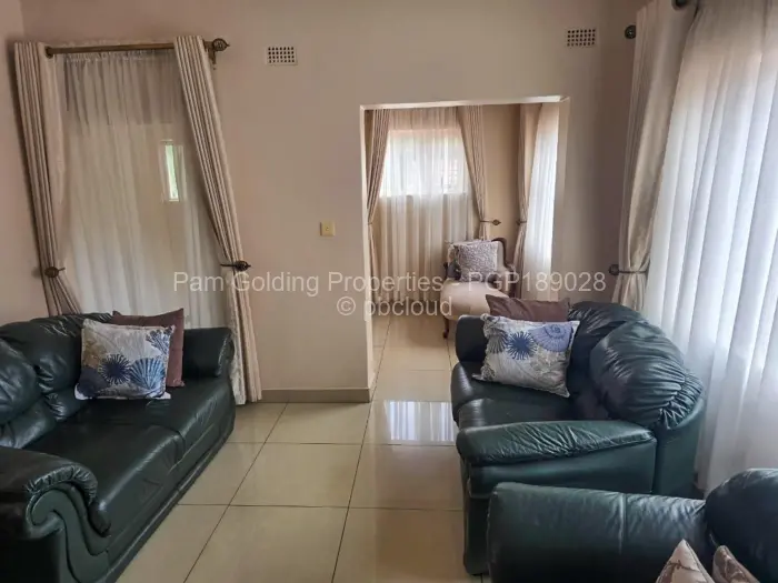 8 Bedroom House for Sale in Borrowdale, Harare