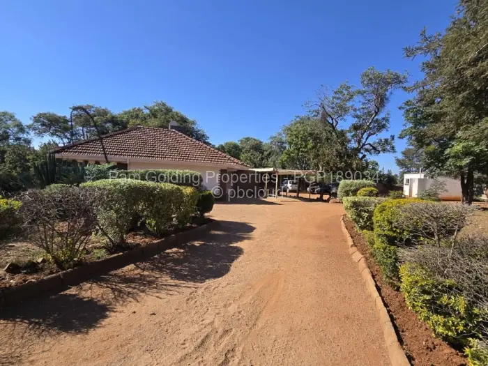 3 Bedroom House for Sale in Matsheumhlope, Bulawayo