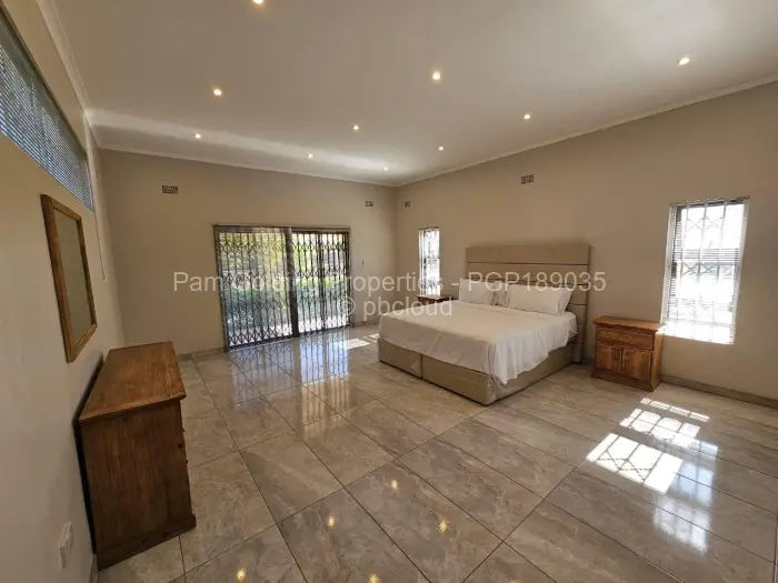5 Bedroom House for Sale in Trenance, Bulawayo
