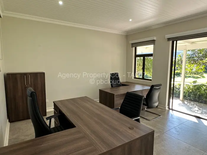Commercial Property to Rent in Vainona, Harare