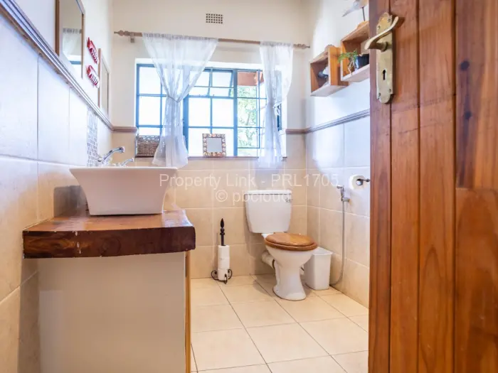 4 Bedroom House for Sale in Glen Lorne, Harare