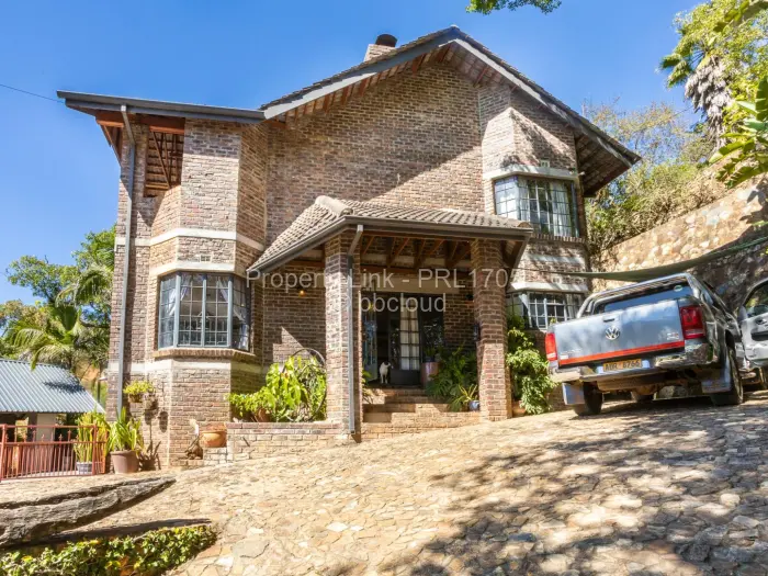 4 Bedroom House for Sale in Glen Lorne, Harare