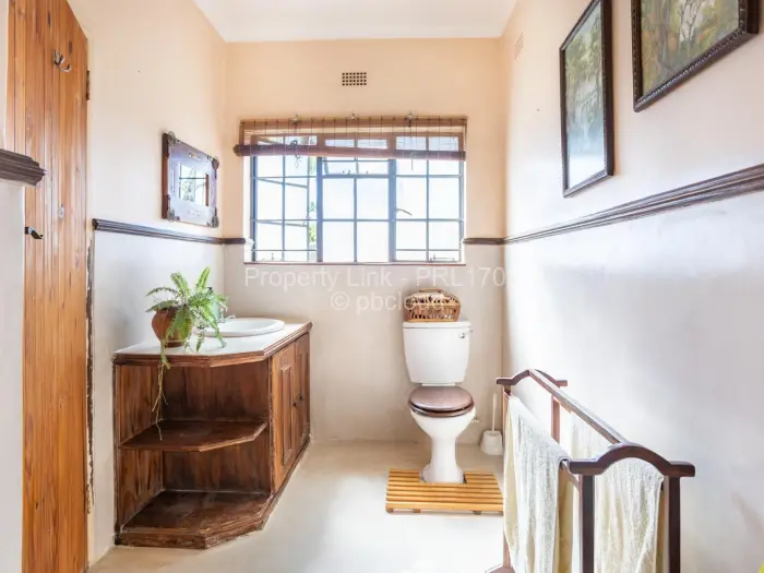 4 Bedroom House for Sale in Glen Lorne, Harare