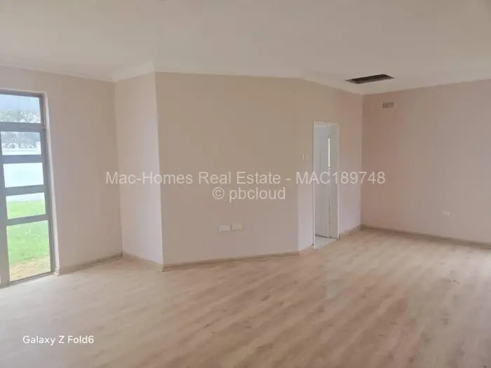 6 Bedroom House for Sale in Gunhill, Harare