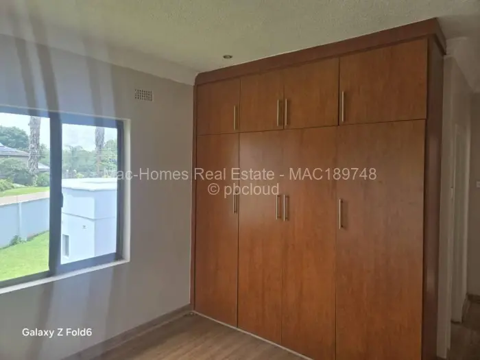 6 Bedroom House for Sale in Gunhill, Harare
