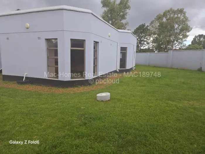 6 Bedroom House for Sale in Gunhill, Harare