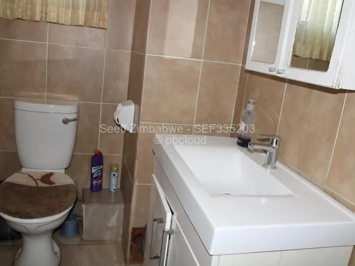 Flat/Apartment to Rent in Marlborough