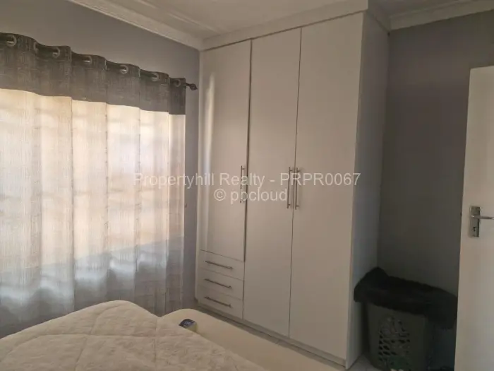 4 Bedroom House for Sale in Madokero Estates, Harare