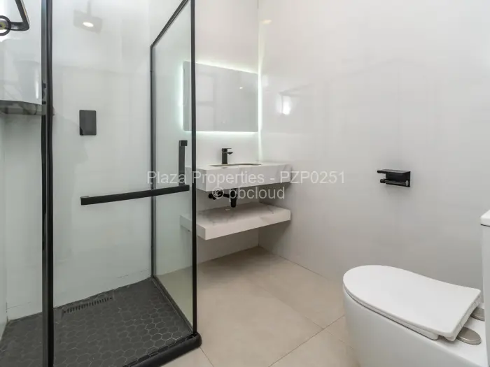 Townhouse/Complex/Cluster to Rent in Borrowdale West