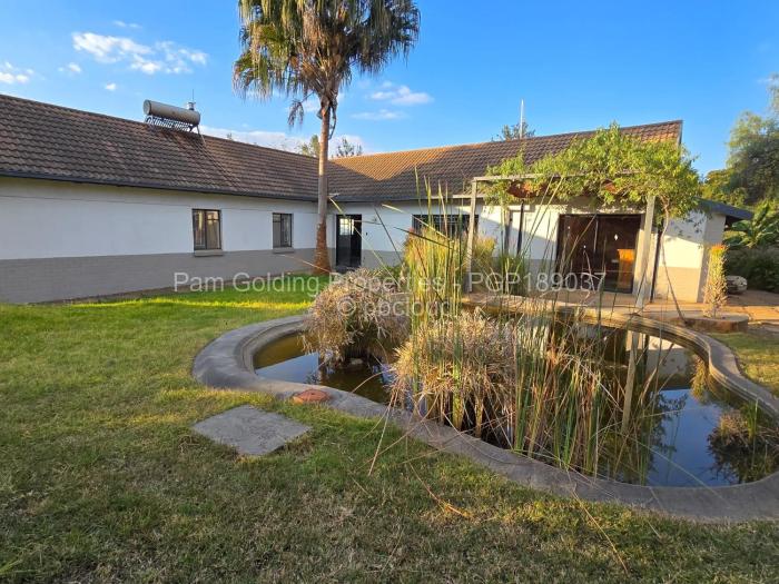 4 Bedroom House for Sale in Famona, Bulawayo