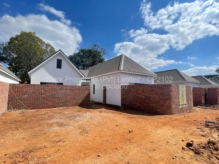 Townhouse/Complex/Cluster for Sale in Pomona, Harare