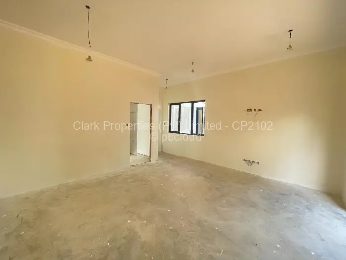 Townhouse/Complex/Cluster for Sale in Pomona, Harare