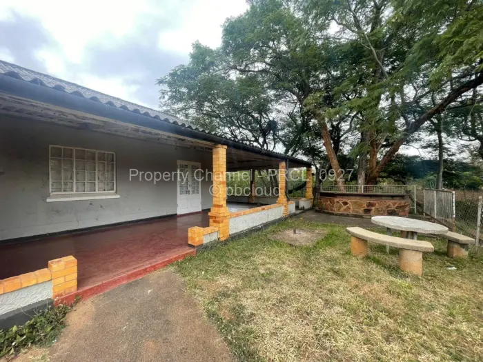 4 Bedroom House for Sale in Zvishavane, Zvishavane