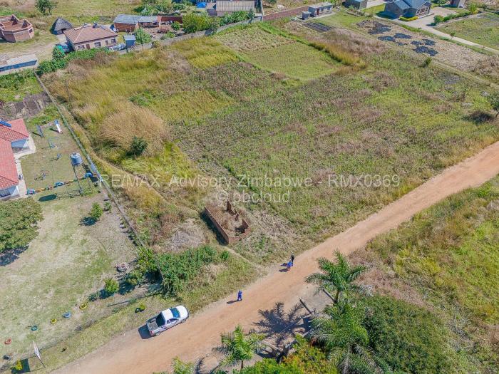 Residential Stand for Sale in Norton, Norton