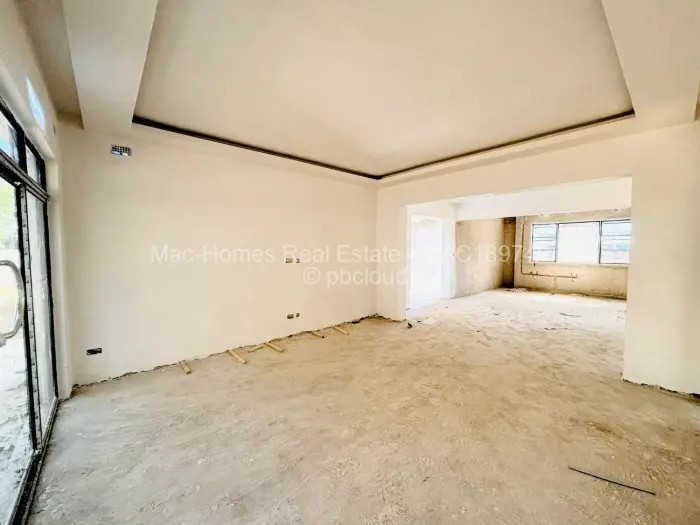 Townhouse/Complex/Cluster for Sale in Borrowdale West, Harare
