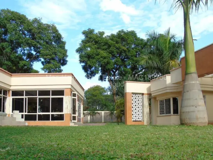 3 Bedroom House for Sale in Helensvale, Harare