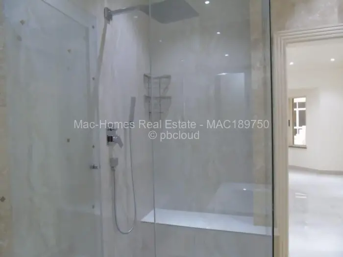 3 Bedroom House for Sale in Helensvale, Harare
