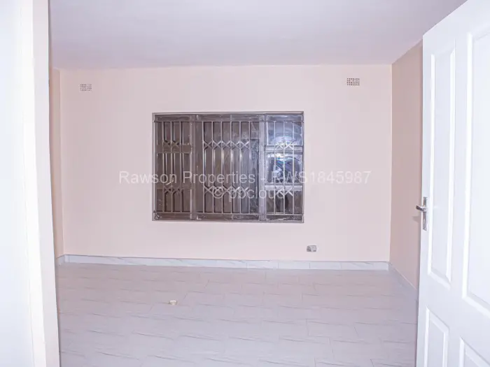 4 Bedroom House for Sale in Falcon Park, Harare