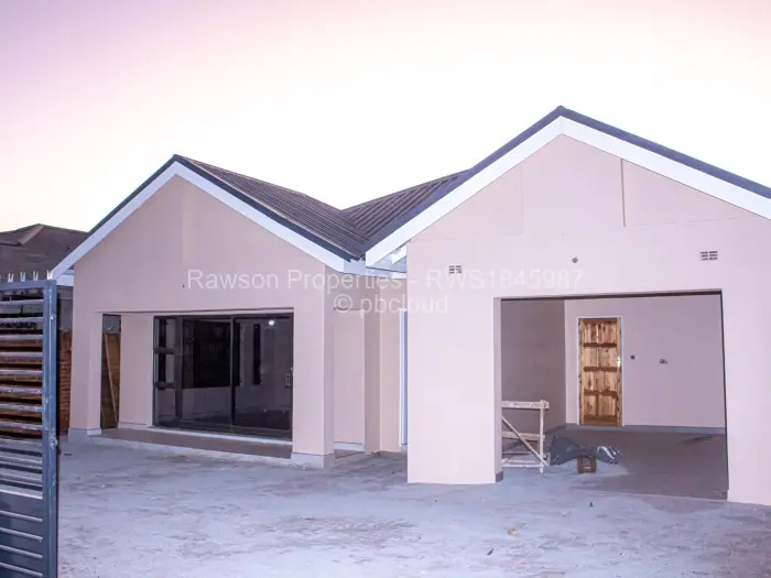 4 Bedroom House for Sale in Falcon Park, Harare
