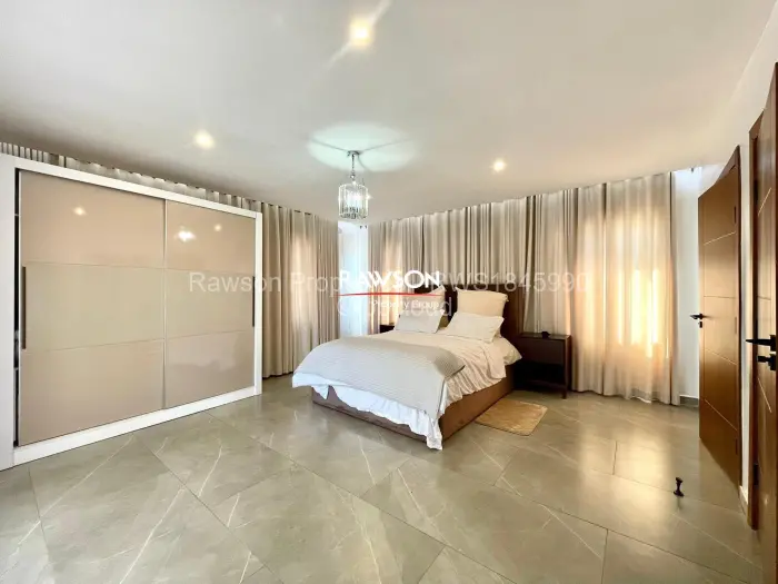 6 Bedroom House for Sale in Arlington, Harare