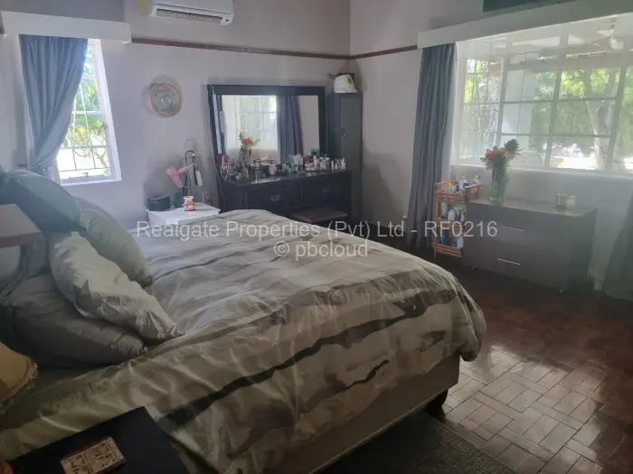 3 Bedroom House for Sale in Hillcrest, Bulawayo