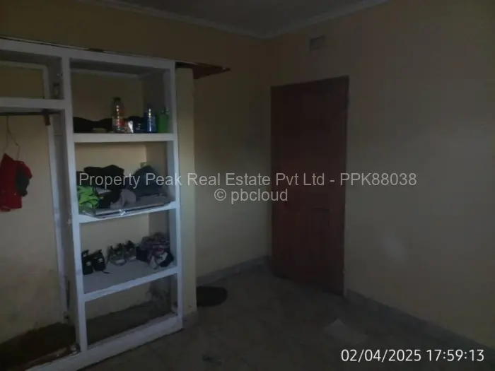 3 Bedroom House for Sale in Mainway Meadows, Harare