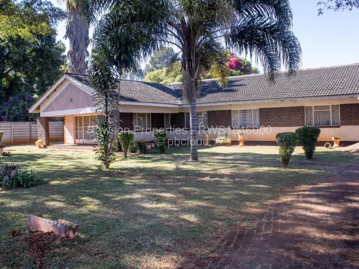 4 Bedroom House for Sale in Greendale North, Harare