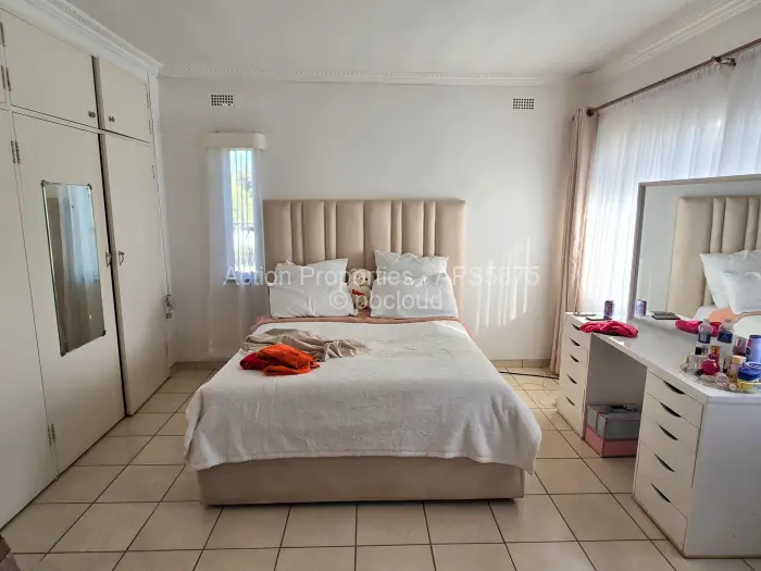 2 Bedroom Cottage/Garden Flat for Sale in Avondale, Harare