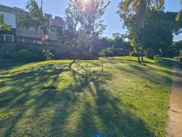 2 Bedroom Cottage/Garden Flat for Sale in Avondale, Harare