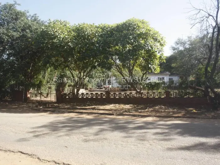 3 Bedroom House for Sale in Chiredzi, Chiredzi