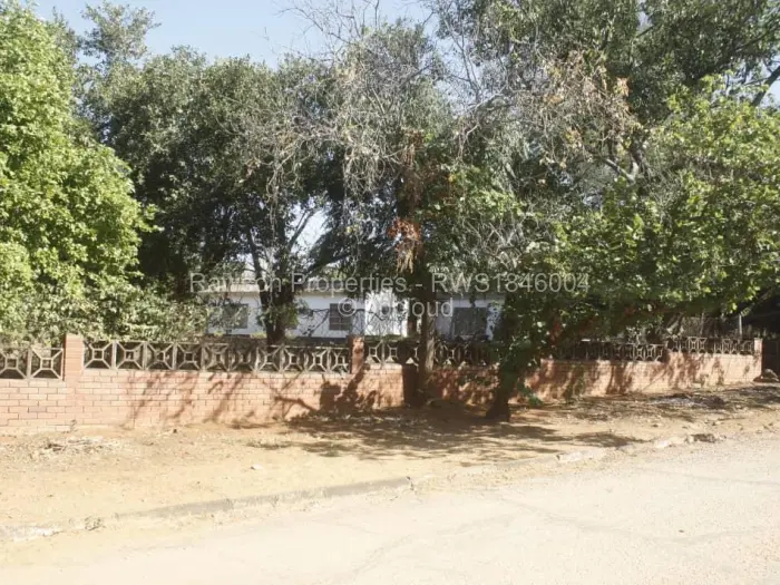 3 Bedroom House for Sale in Chiredzi, Chiredzi