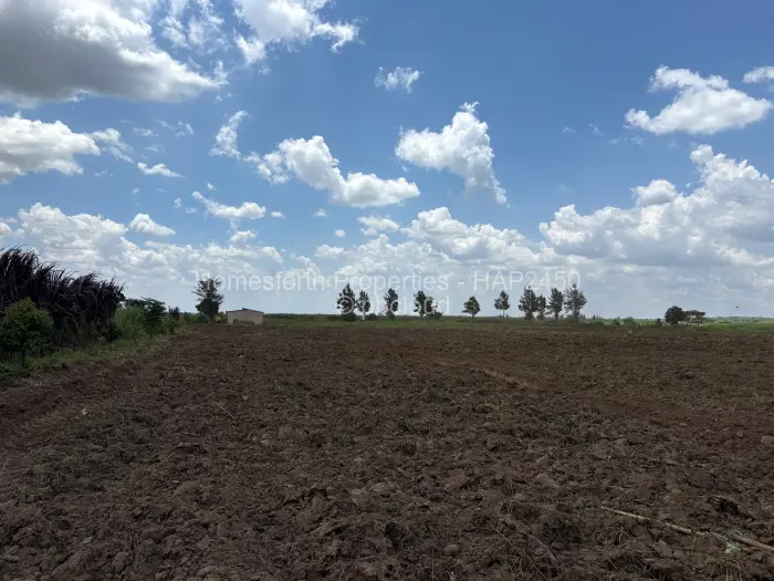 Farm/Plot for Sale in Rainham, Harare