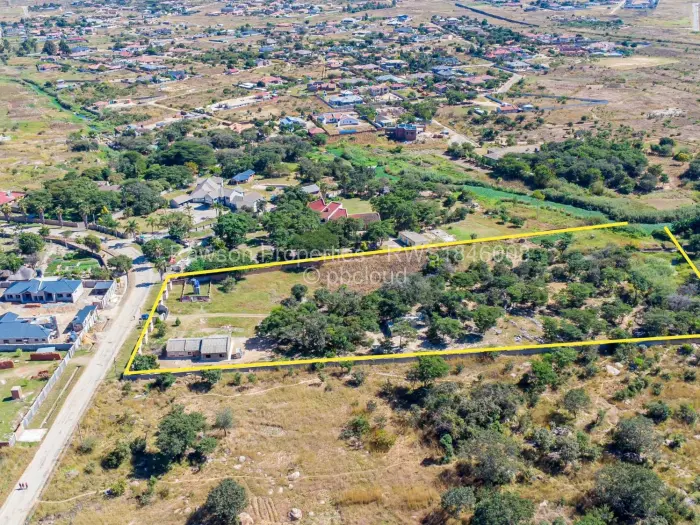 Commercial Stand for Sale in Windsor Park, Ruwa