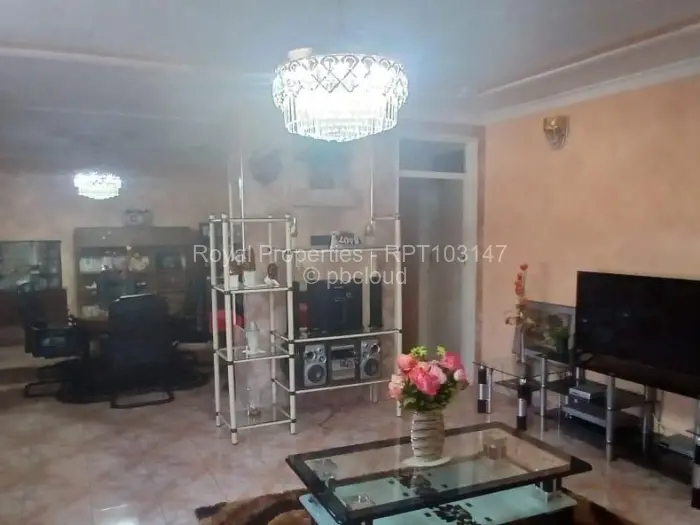 4 Bedroom House for Sale in Carrick Creagh Estate, Harare