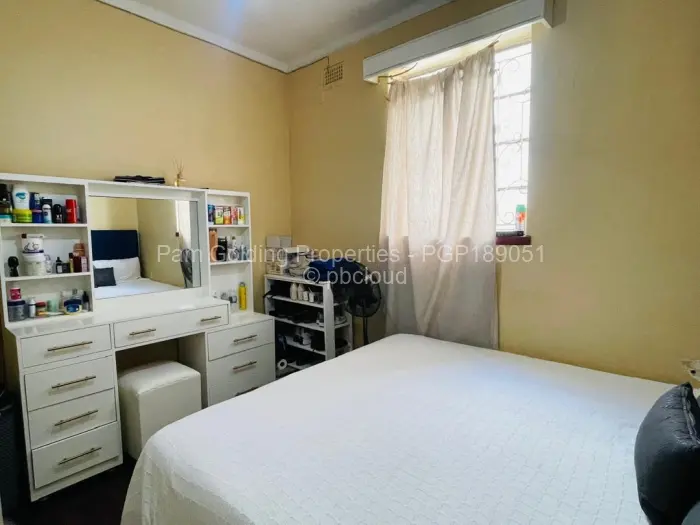 Flat/Apartment for Sale in Bulawayo City Centre, Bulawayo