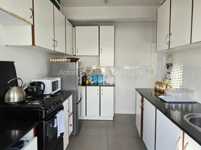 2 Bedroom Cottage/Garden Flat for Sale in Avondale, Harare