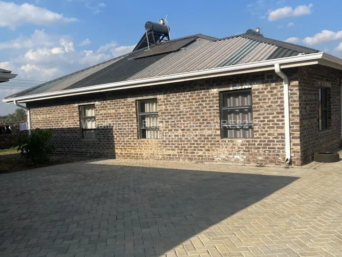 Townhouse/Cluster for Sale in Marlborough, Harare