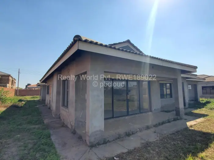 4 Bedroom House for Sale in Sandton Park, Harare