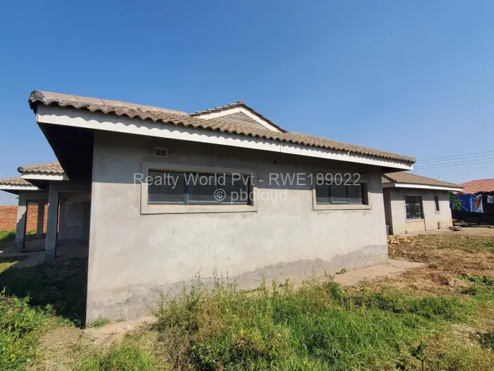 4 Bedroom House for Sale in Sandton Park, Harare