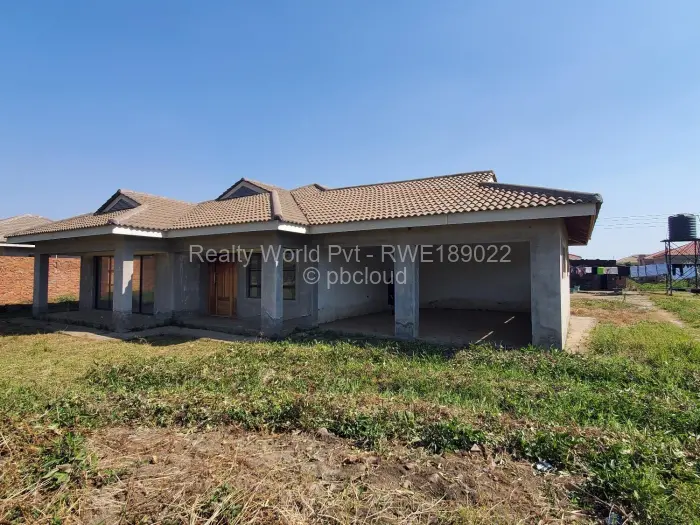 4 Bedroom House for Sale in Sandton Park, Harare