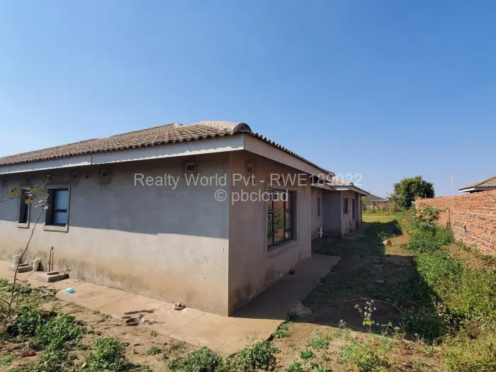 4 Bedroom House for Sale in Sandton Park, Harare
