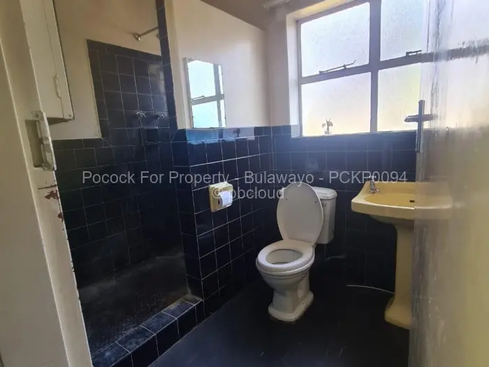 3 Bedroom House for Sale in Kumalo, Bulawayo
